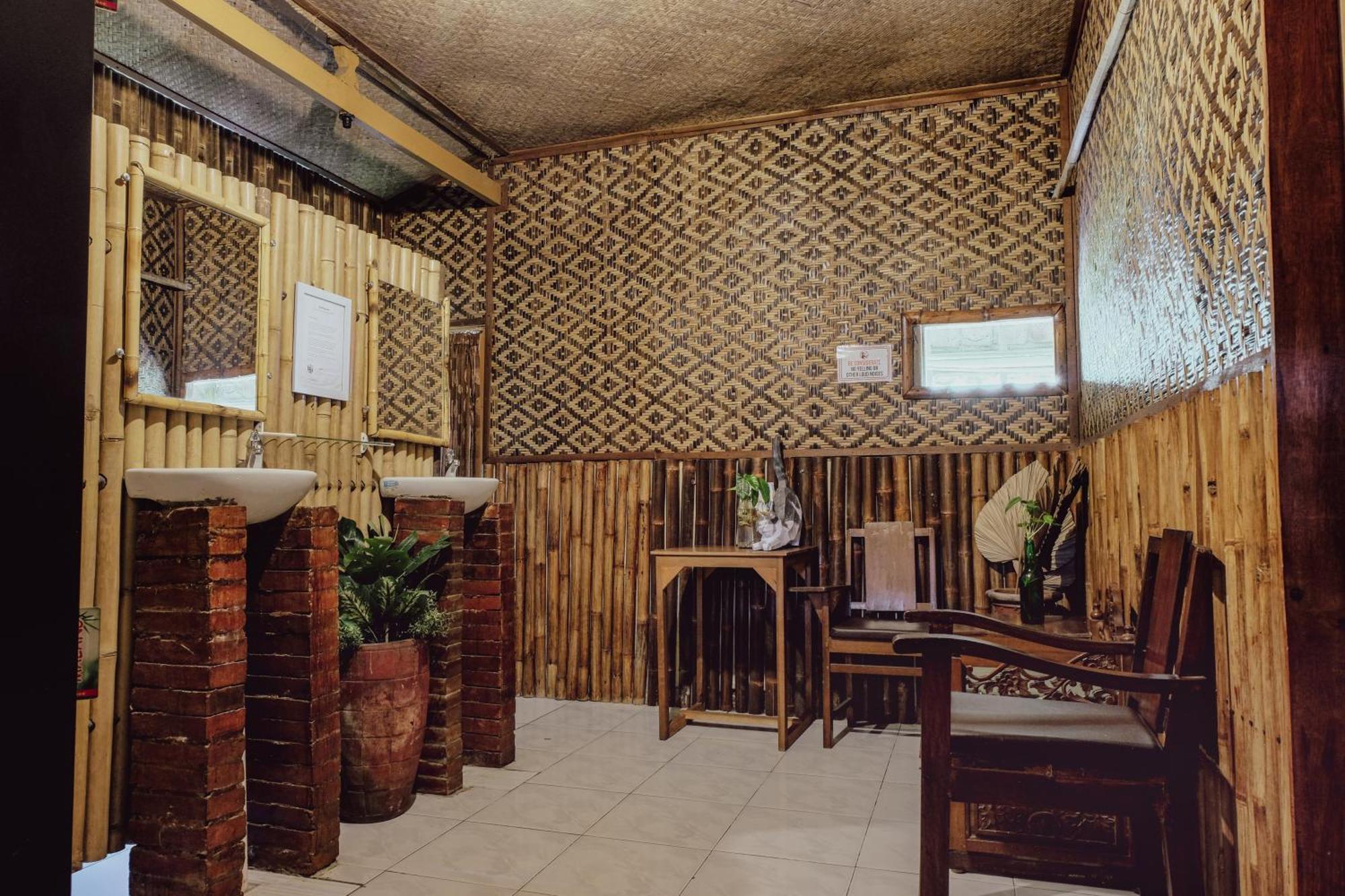 Glory Homestay Jogyakarta Zewnętrze zdjęcie